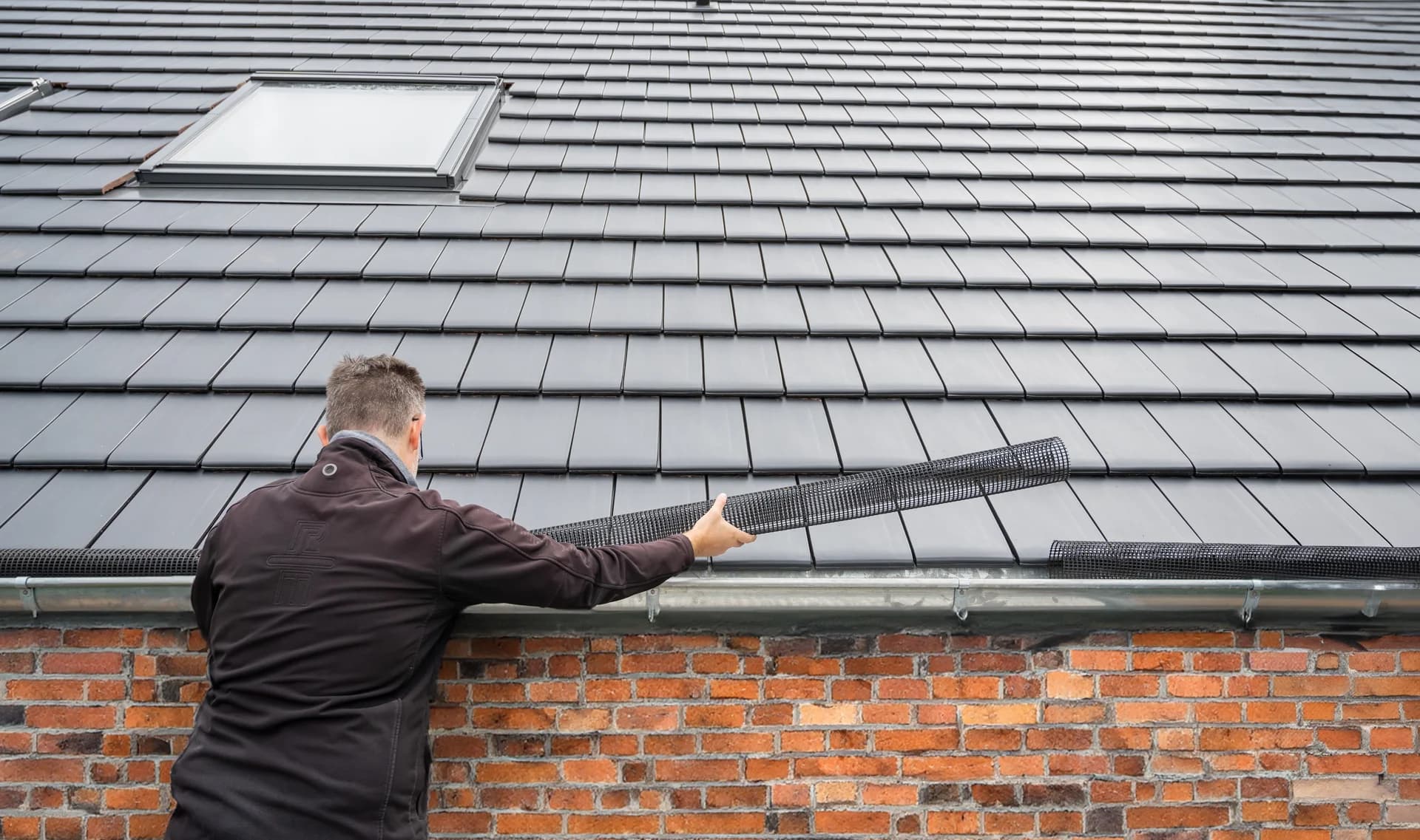 Professional gutter installation and maintenance services in California